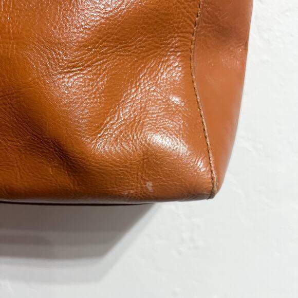 Hobo The Original Tote Bag Shoulder Purse Tan Camel Leather Pockets Double - Picture 3 of 16